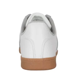 BW Sportschuhe Halle